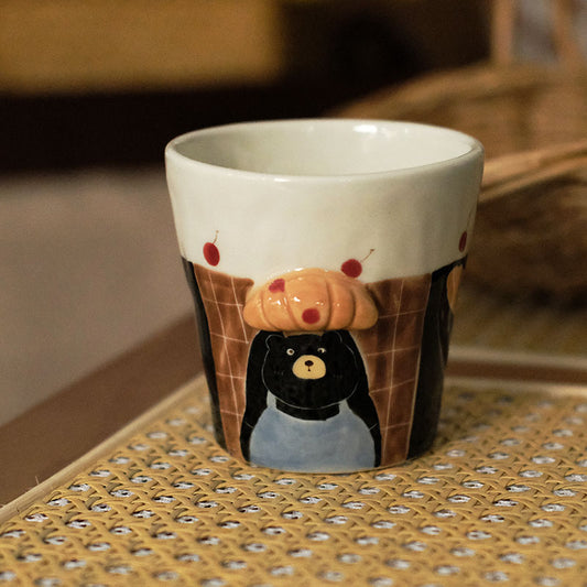 EXLUWOR Ceramic Bear holding bread mug 400ml