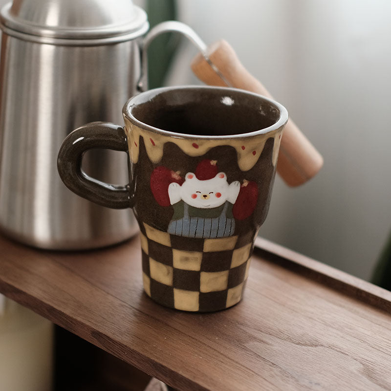 EXLUWOR Ceramic Strawberry Bear mug 300ml