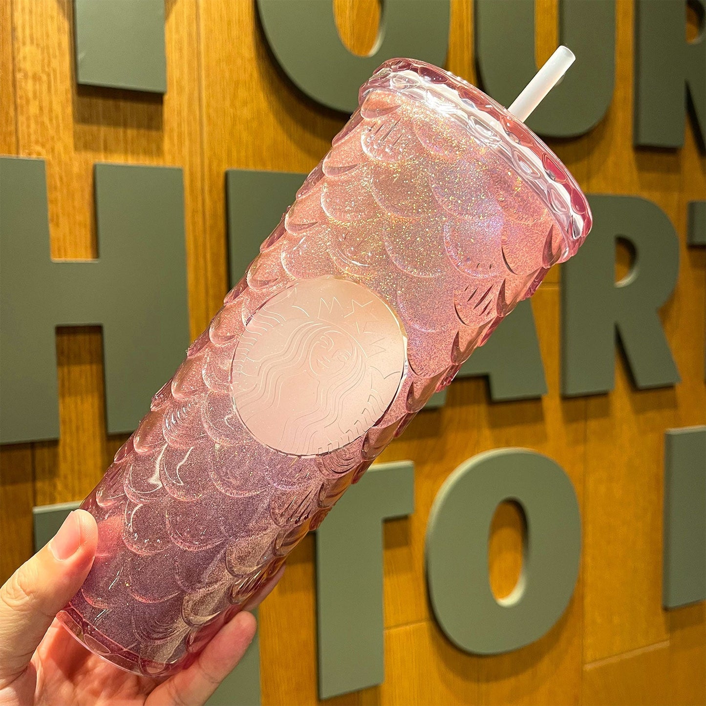 Starbucks China 2022 anniversary  mermaid gradient pink fish scale straw cold cup 24oz